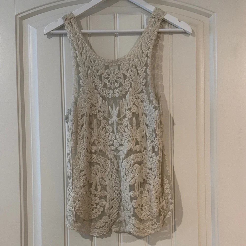 Women's Embroidered Lace Tank Top - Cream - Picture 2 of 2